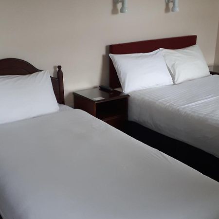 Bay View Guesthouse 戈尔韦 外观 照片