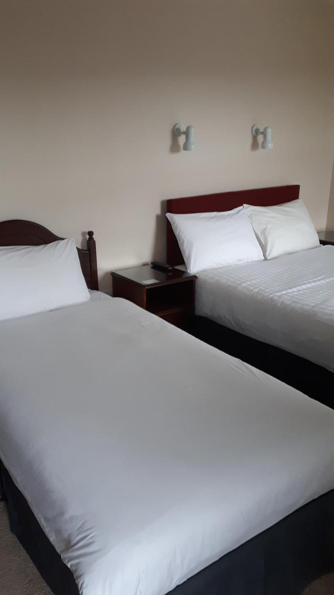 Bay View Guesthouse 戈尔韦 外观 照片